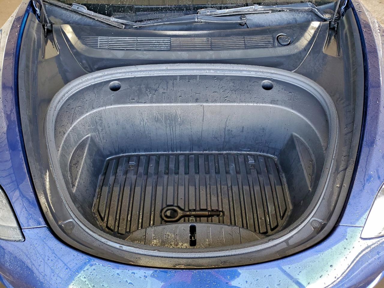 Lot #3304555438 2022 TESLA MODEL 3