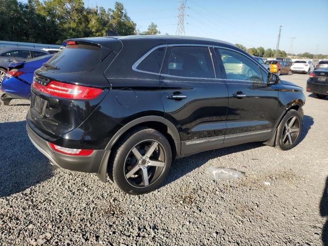 2018 LINCOLN MKC PREMIE 5LMCJ1C90JUL00943