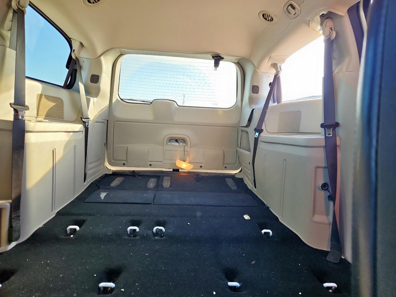 Lot #3305681765 2018 DODGE GRAND CARA