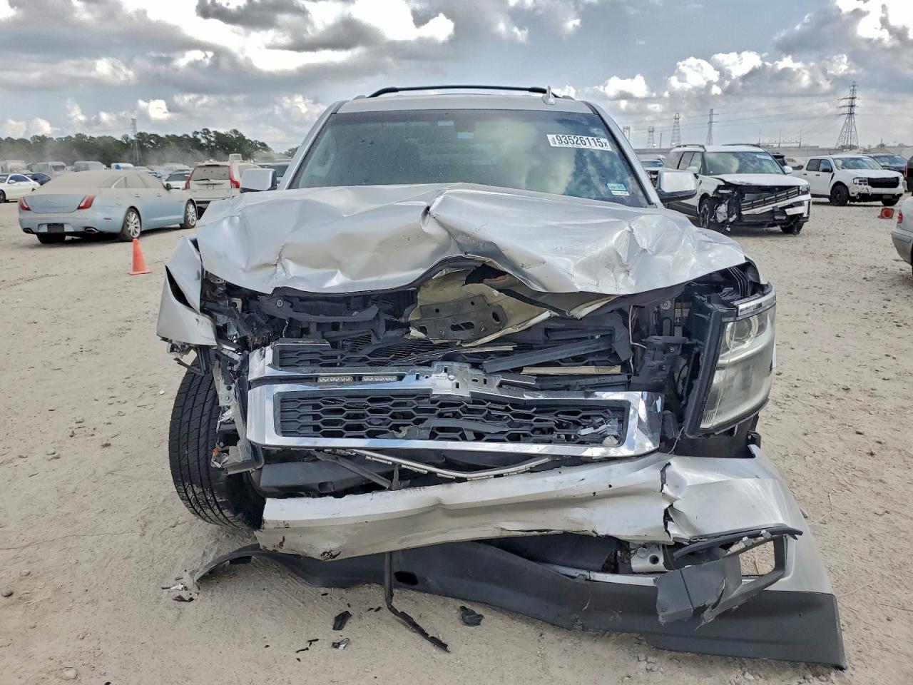 CHEVROLET TAHOE K1500 LS