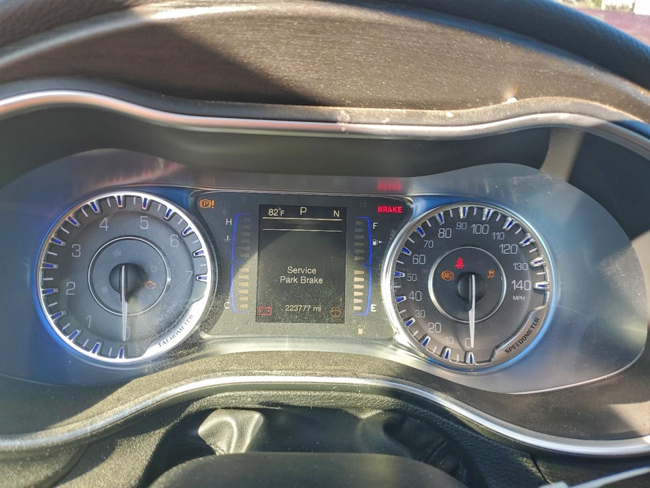 CHRYSLER 200 LIMITED