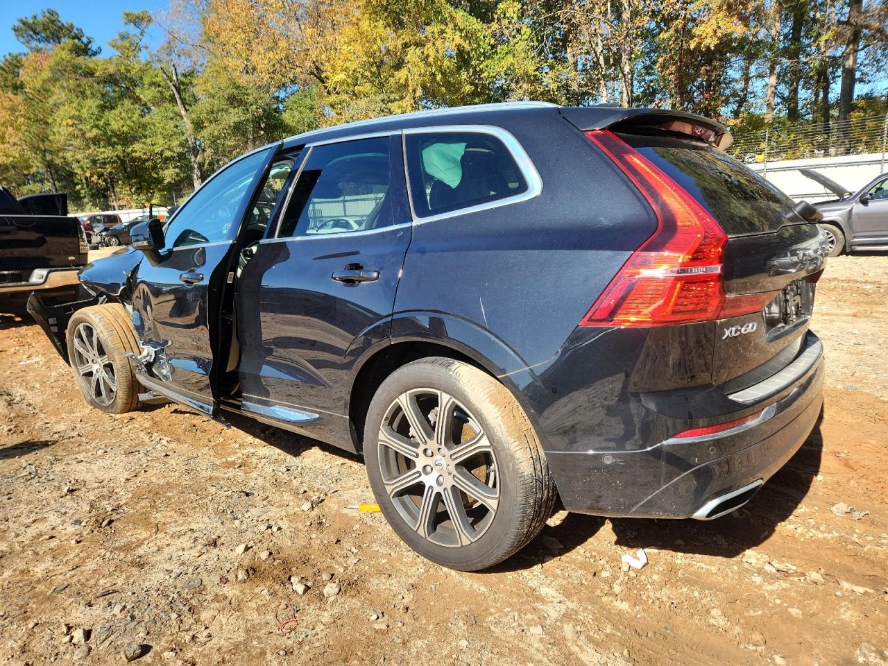 VOLVO XC60 T6 INSCRIPTION
