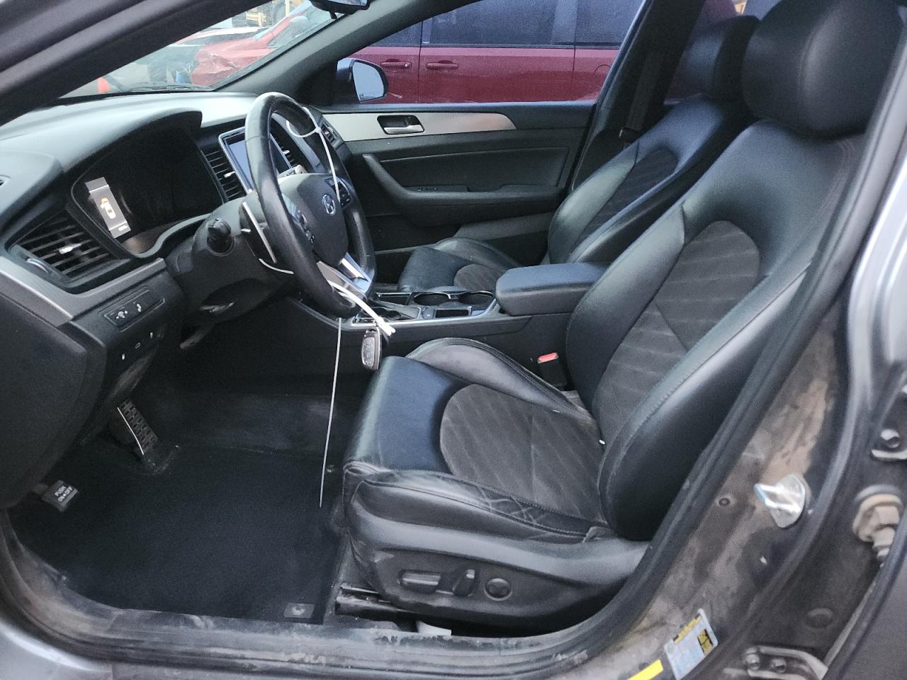 HYUNDAI SONATA SPORT