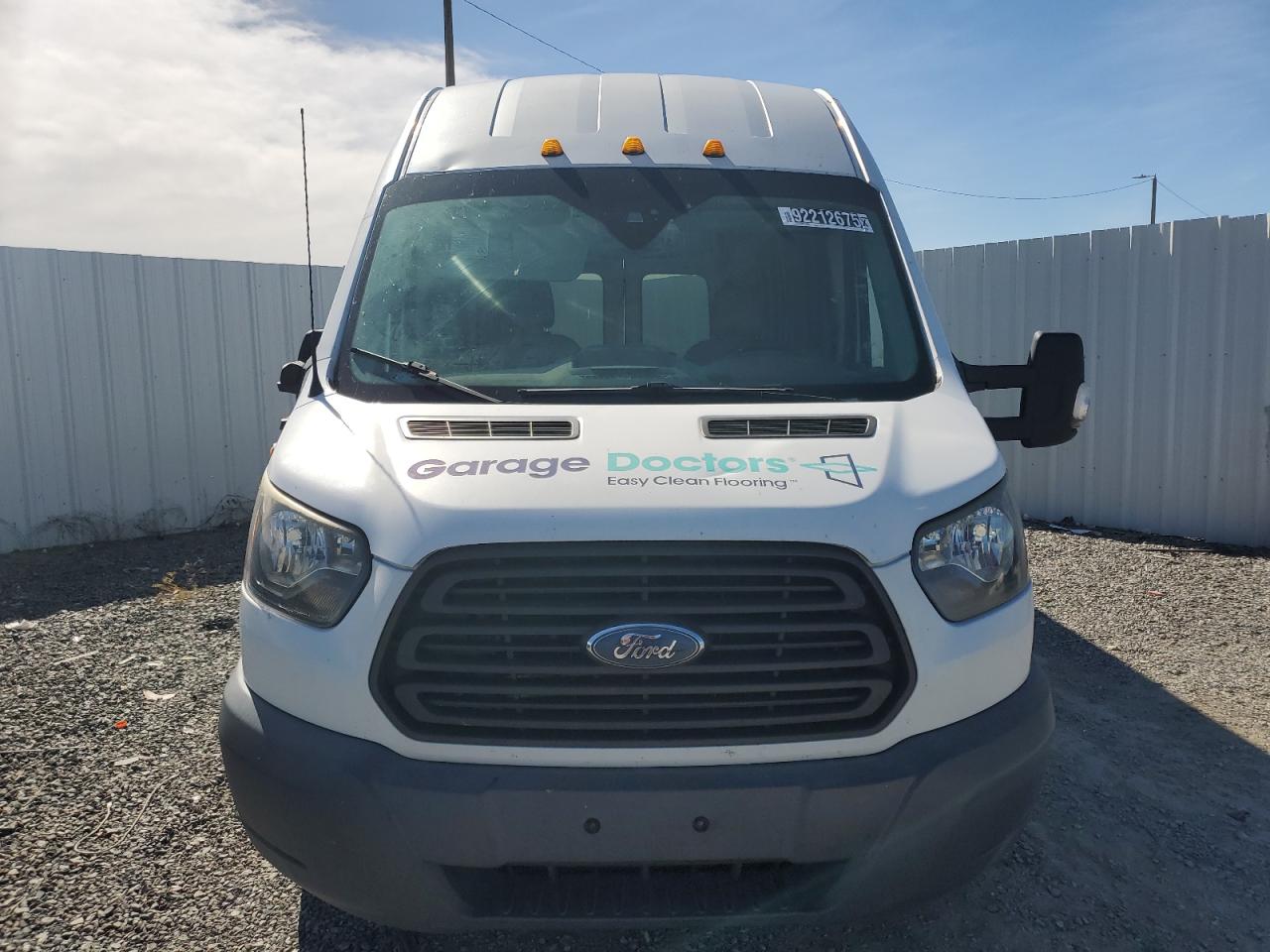 Lot #3302799910 2018 FORD TRANSIT T-