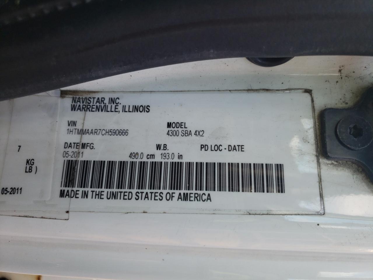 Lot #3284031860 2012 INTERNATIONAL 4000 4300