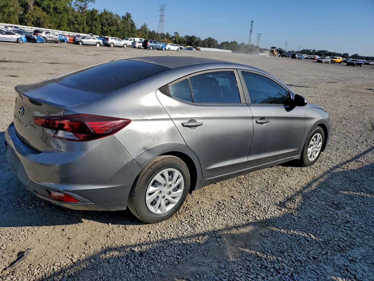 Lot #3301609624 2019 HYUNDAI ELANTRA SE