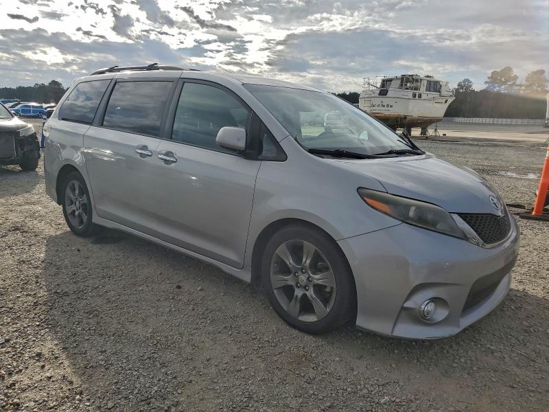 2015 TOYOTA SIENNA SPO #3302908111