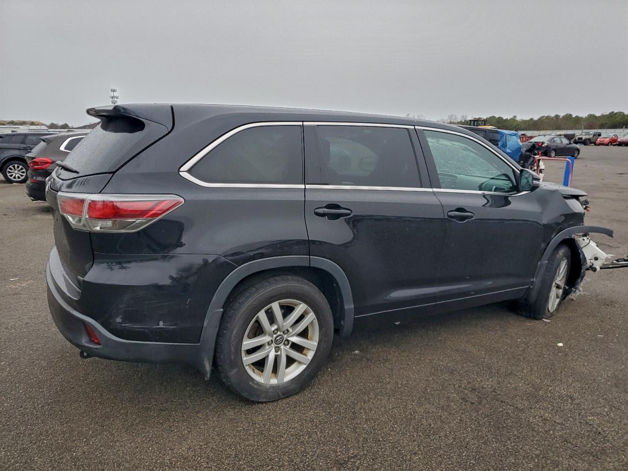 TOYOTA HIGHLANDER LE