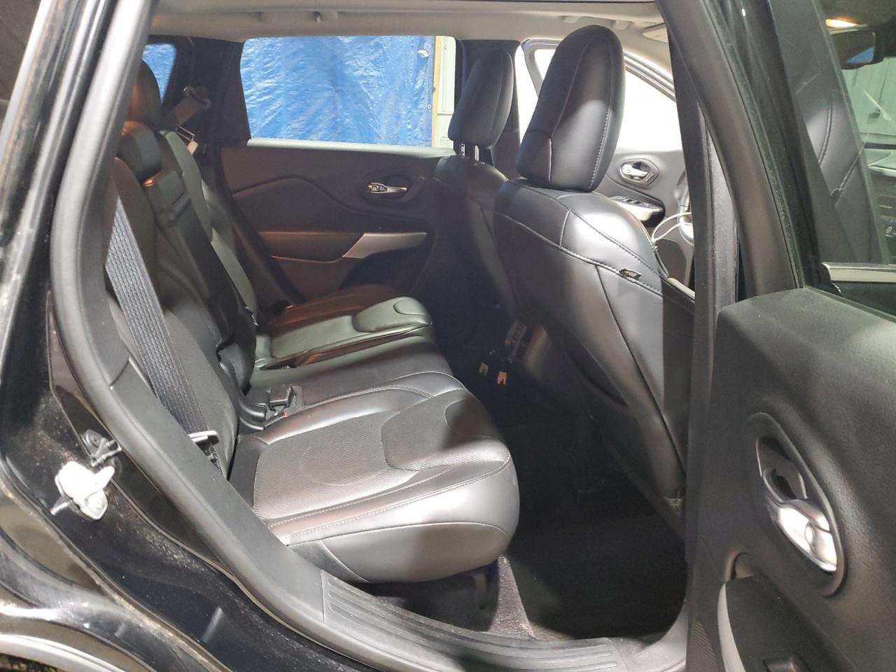 JEEP CHEROKEE OVERLAND