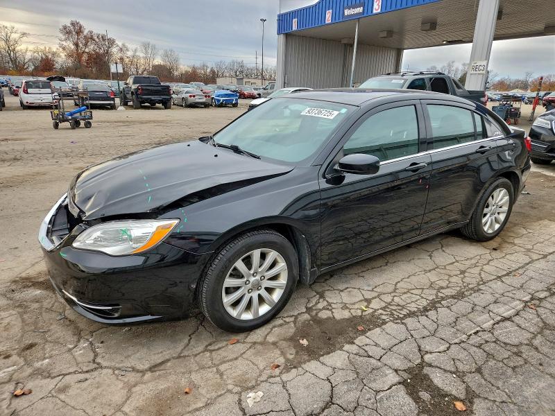 Global Auto Auctions: 2011 CHRYSLER 200 TOURIN