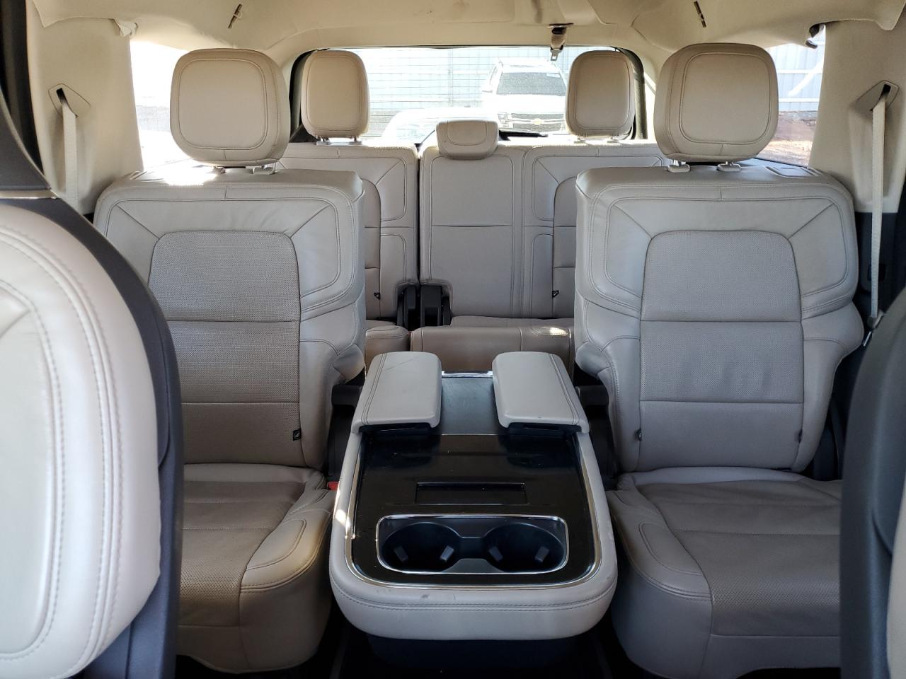 LINCOLN NAVIGATOR RESERVE