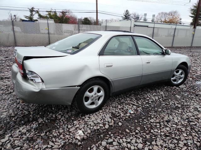 1997 LEXUS ES 300 #3303975772