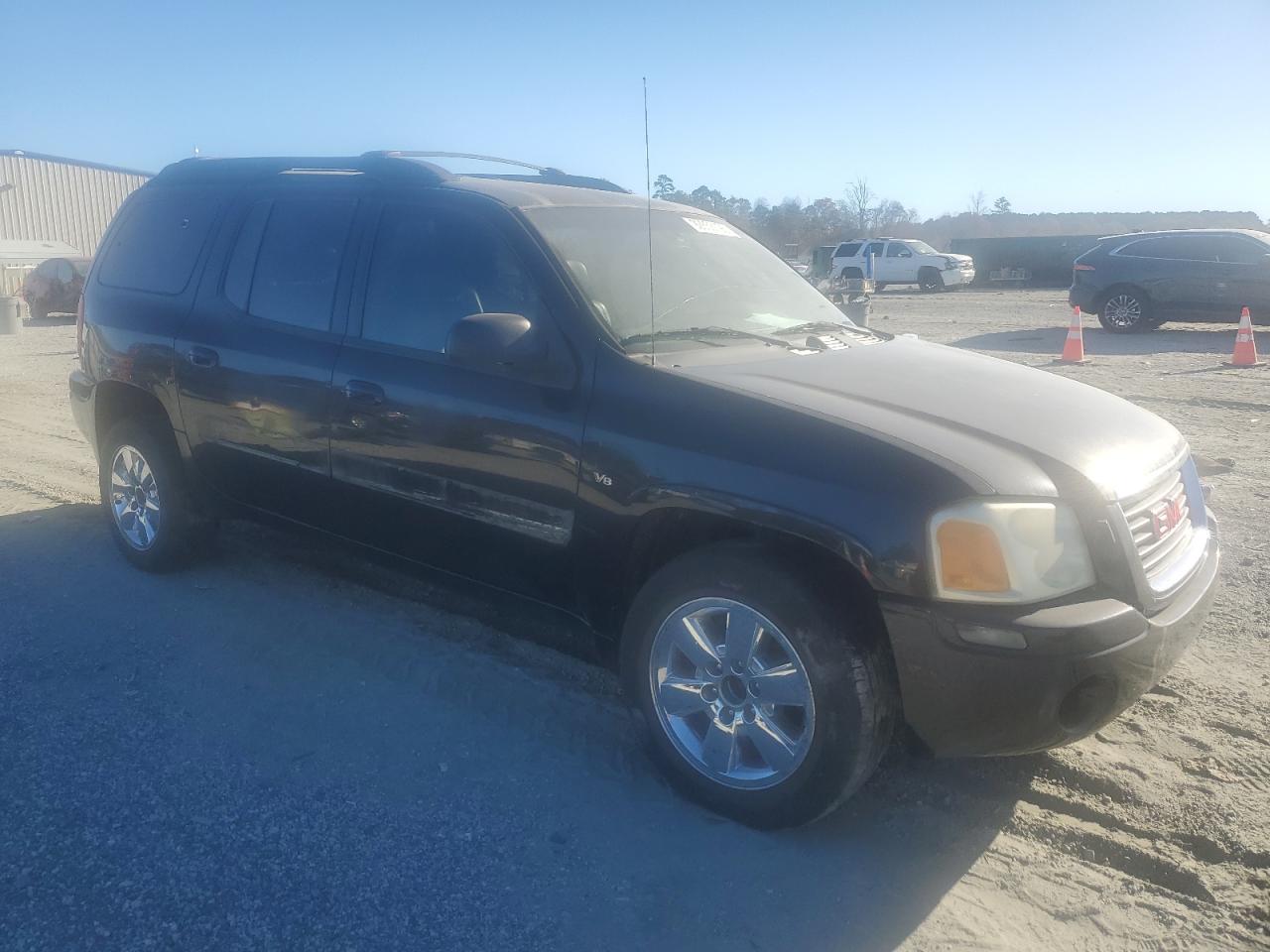 Lot #3303655932 2003 GMC ENVOY XL