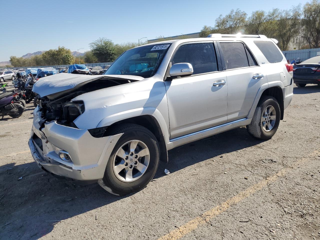 TOYOTA 4RUNNER SR5