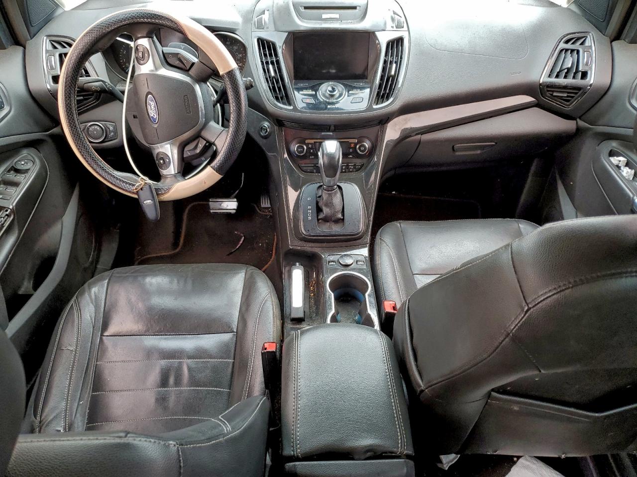 FORD ESCAPE TITANIUM