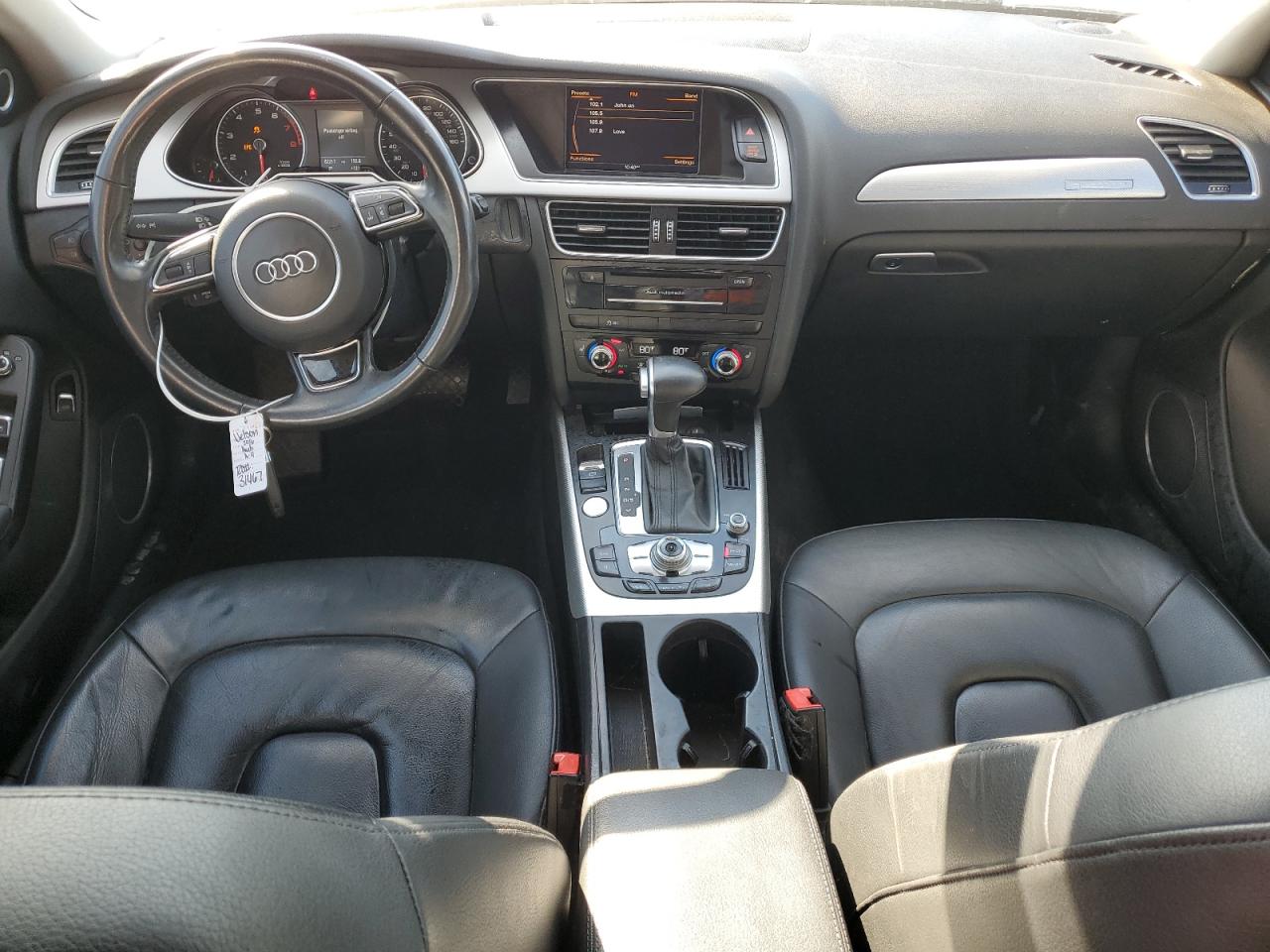 AUDI A4 PREMIUM PLUS S-LINE