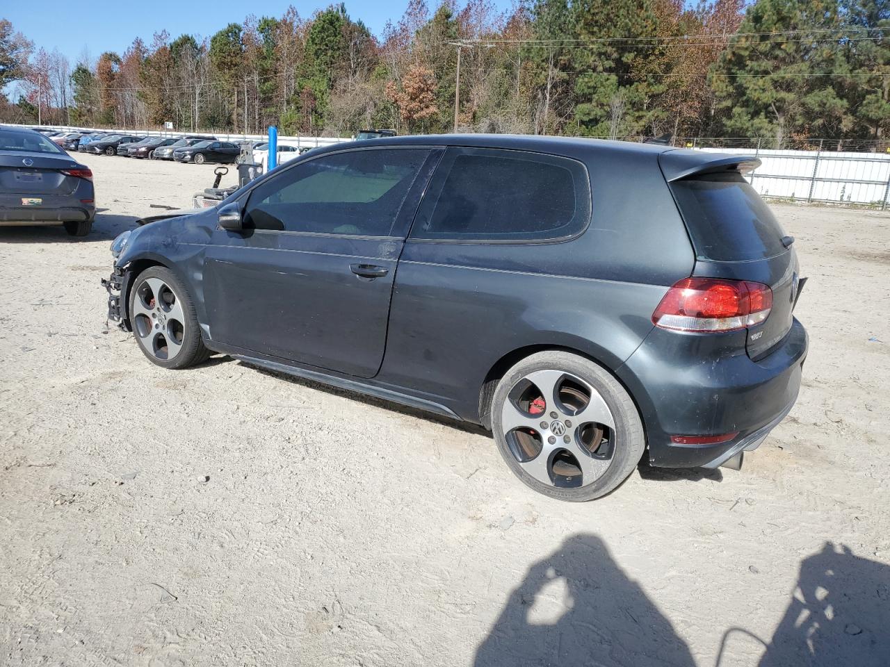 VOLKSWAGEN GOLF GTI