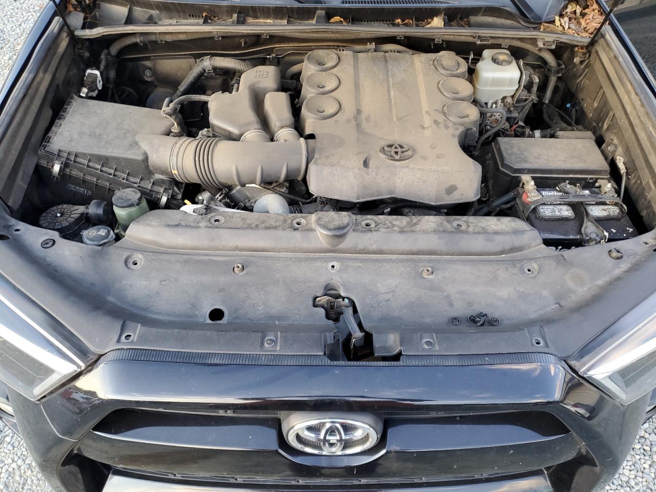 TOYOTA 4RUNNER SR5/SR5 PREMIUM