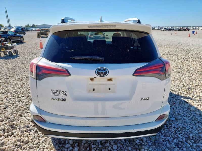 2016 TOYOTA RAV4 XLE - JTMWFREV1GJ082729
