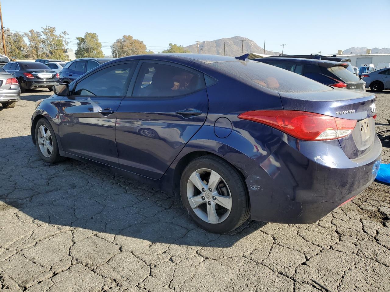 HYUNDAI ELANTRA GLS