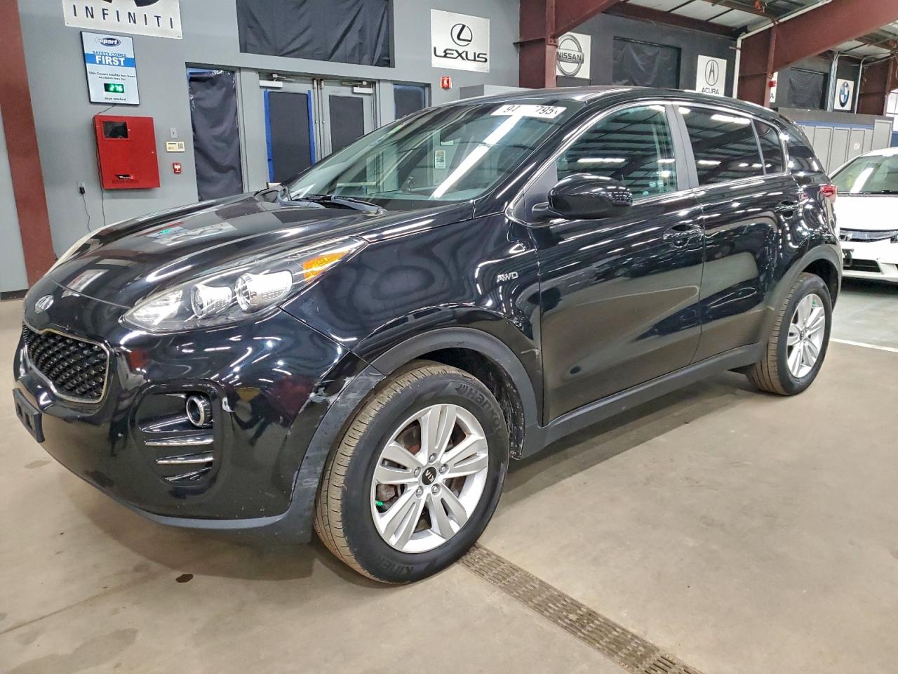 KIA SPORTAGE LX