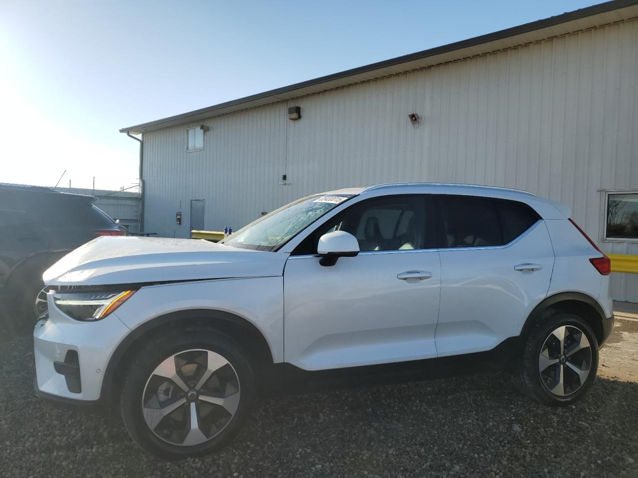 VOLVO XC40 PLUS