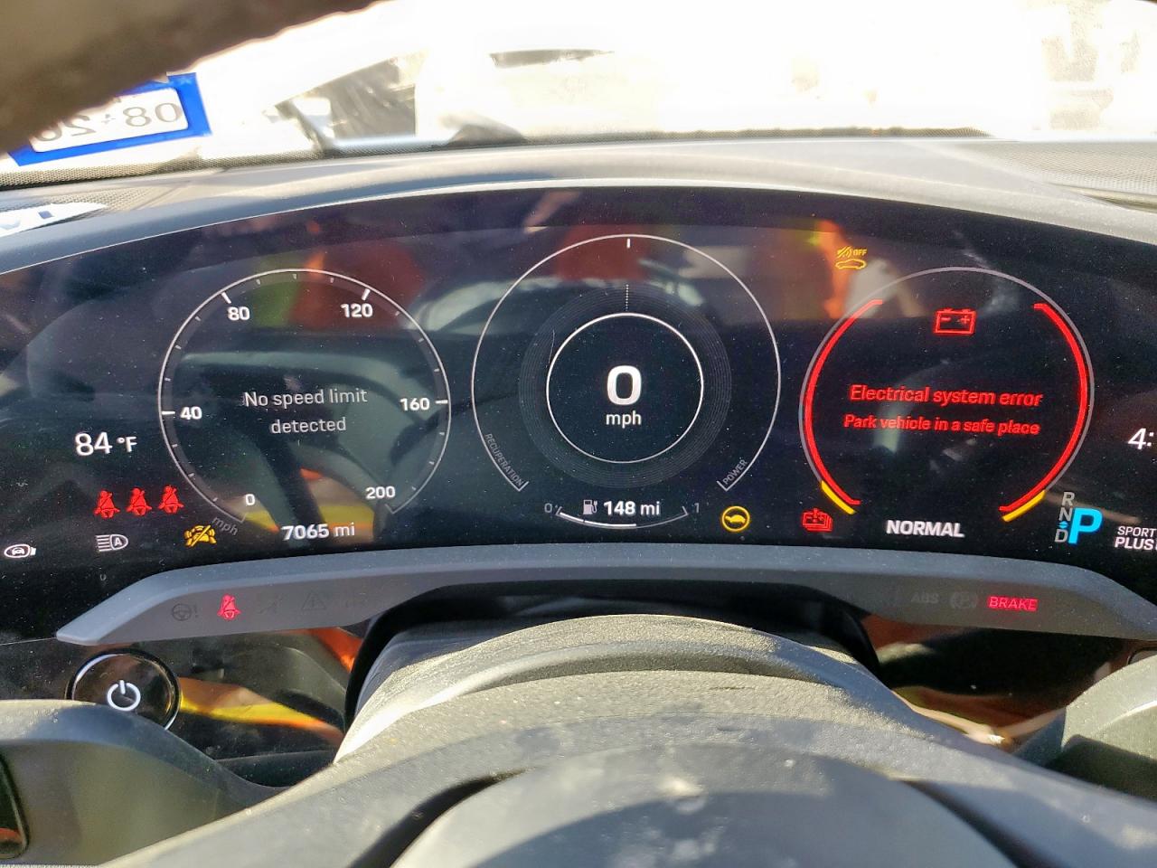 Lot #3318166379 2021 PORSCHE TAYCAN