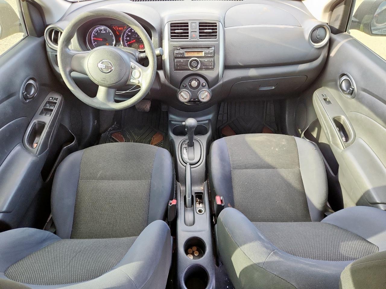 NISSAN VERSA S