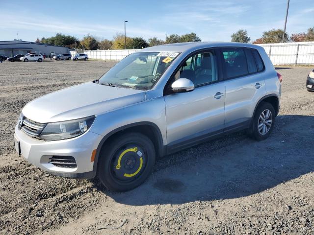 Global Auto Auctions: 2012 VOLKSWAGEN TIGUAN S