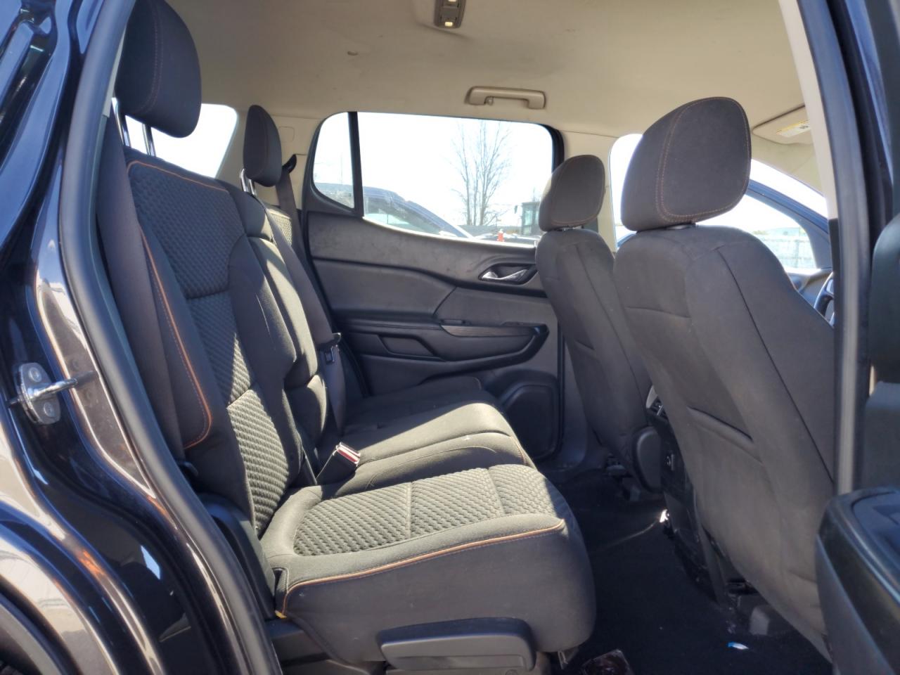 GMC ACADIA ALL TERRAIN