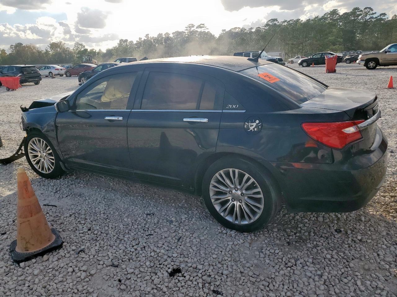 CHRYSLER 200 LIMITED