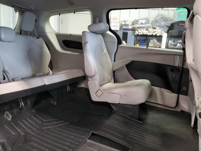 2017 CHRYSLER PACIFICA T - 2C4RC1EG3HR704463