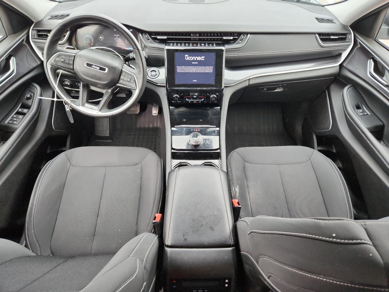 JEEP GRAND CHEROKEE L LAREDO