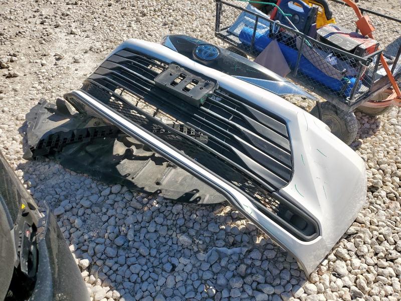 2022 TOYOTA SIENNA LE - 5TDKRKEC4NS110857