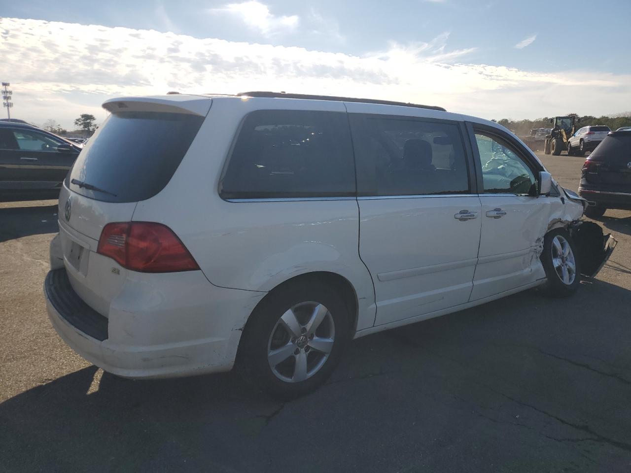 VOLKSWAGEN ROUTAN SE