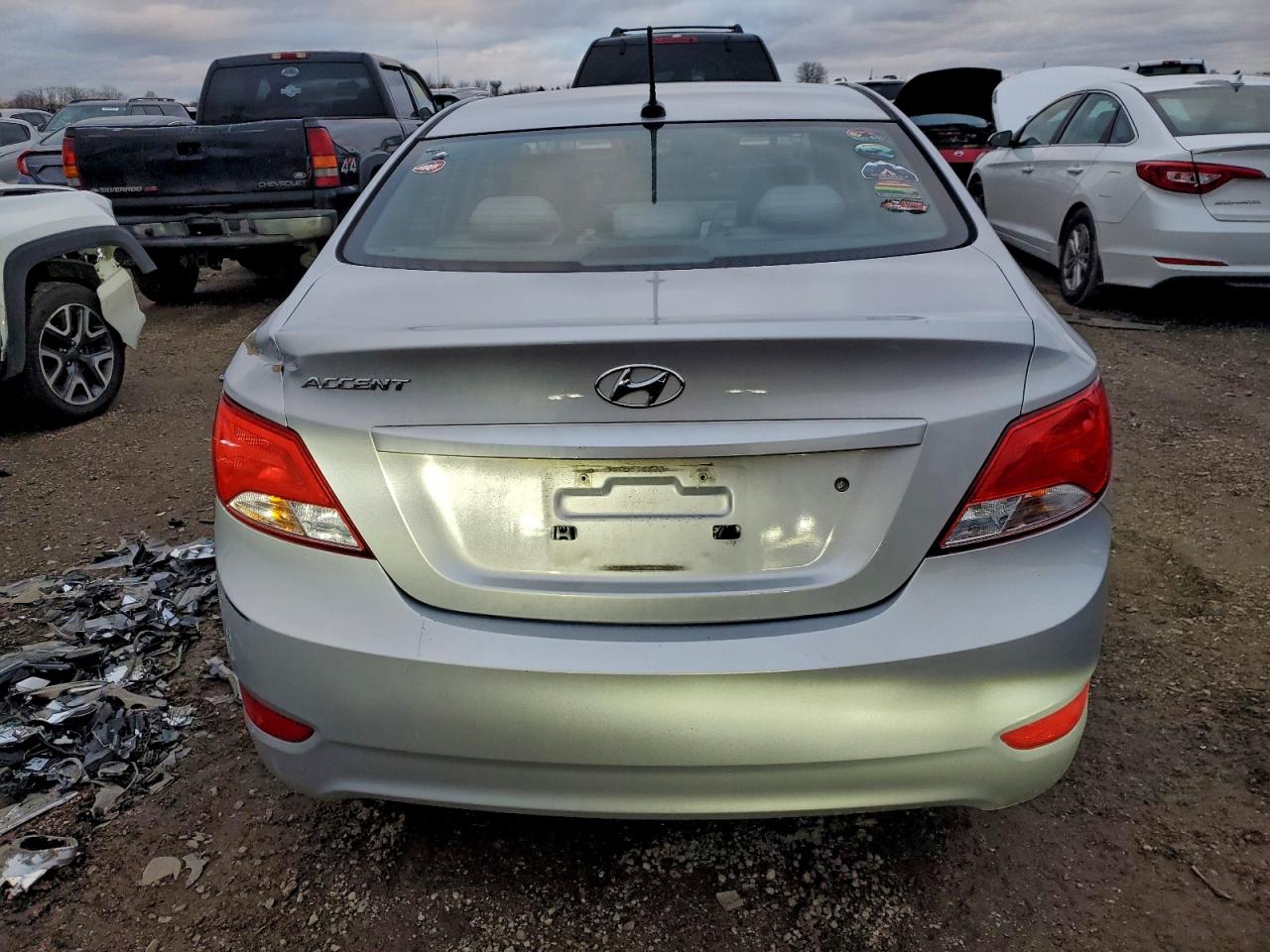 HYUNDAI ACCENT SE