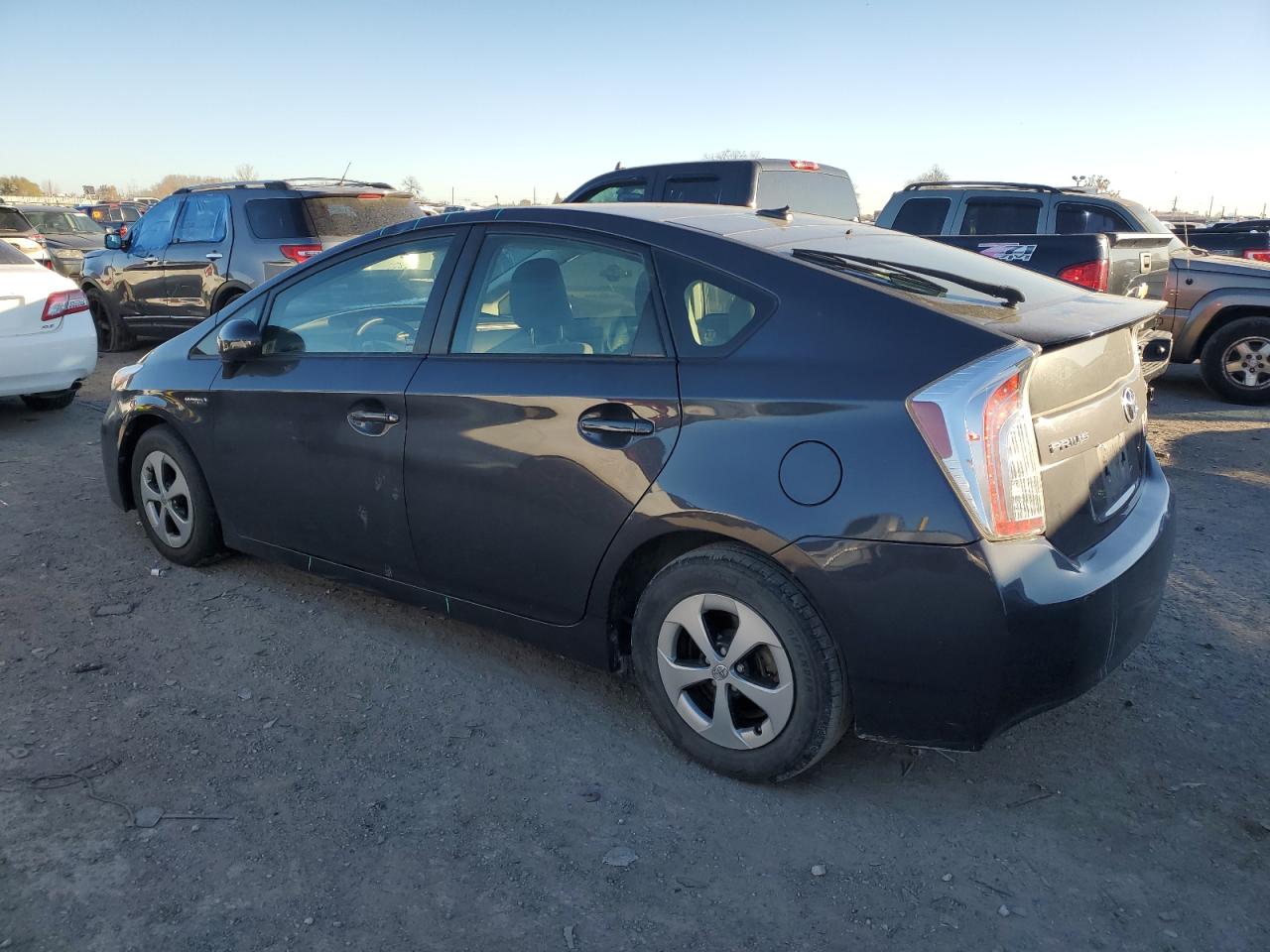 TOYOTA PRIUS