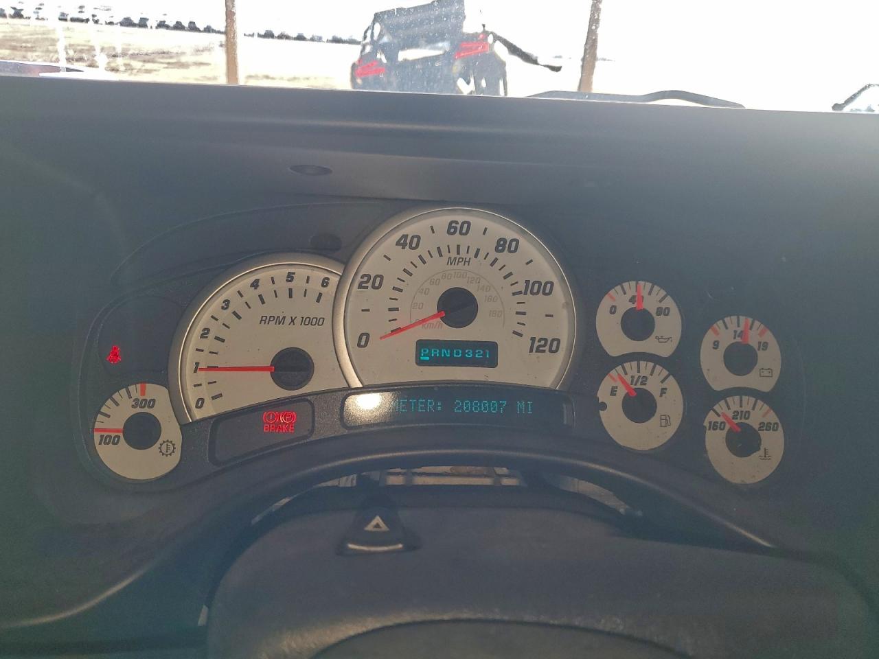 Lot #3301909429 2004 HUMMER H2