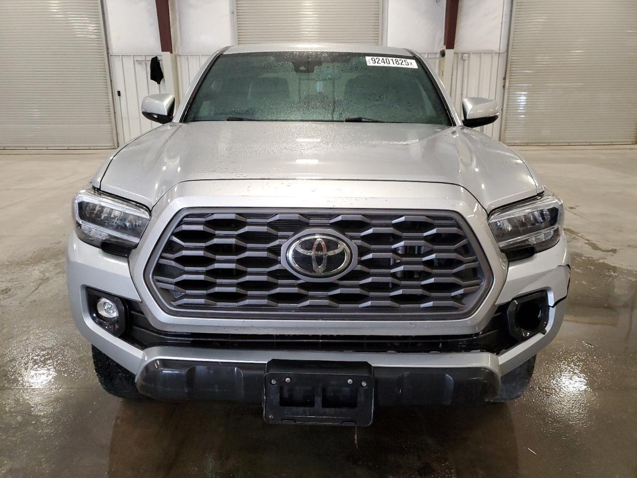 TOYOTA TACOMA DOUBLE CAB