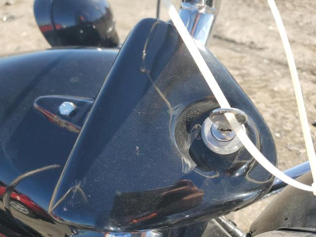 2000 HARLEY-DAVIDSON FLHTCI - 1HD1FFW10YY630540