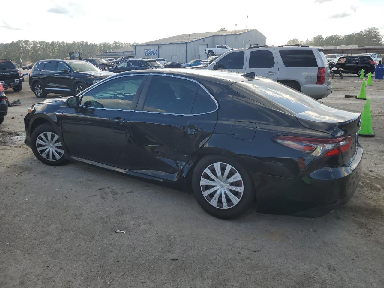 TOYOTA CAMRY LE
