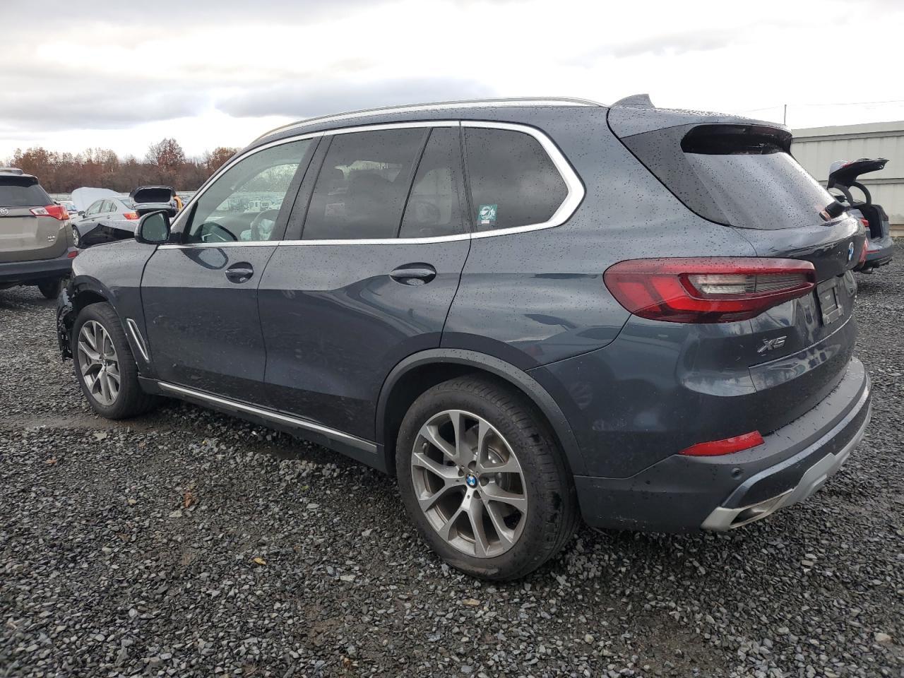 BMW X5 XDRIVE40I