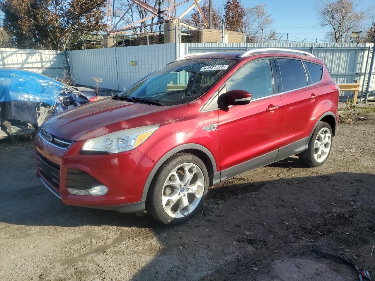 FORD ESCAPE TITANIUM
