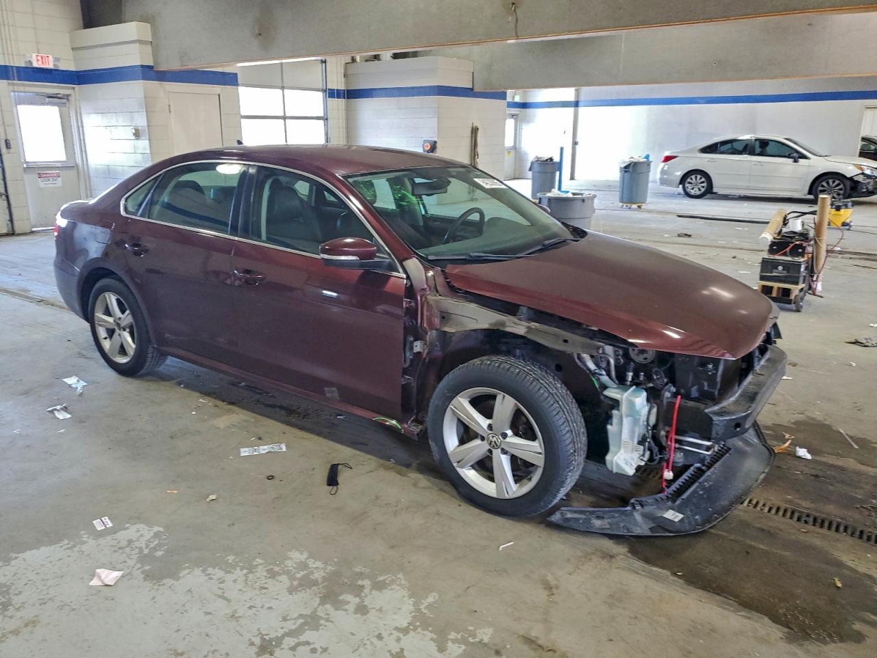 VOLKSWAGEN PASSAT SE