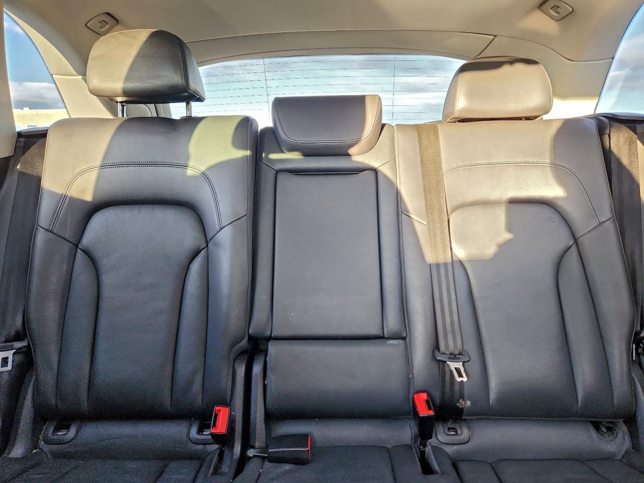 AUDI Q5 PREMIUM PLUS