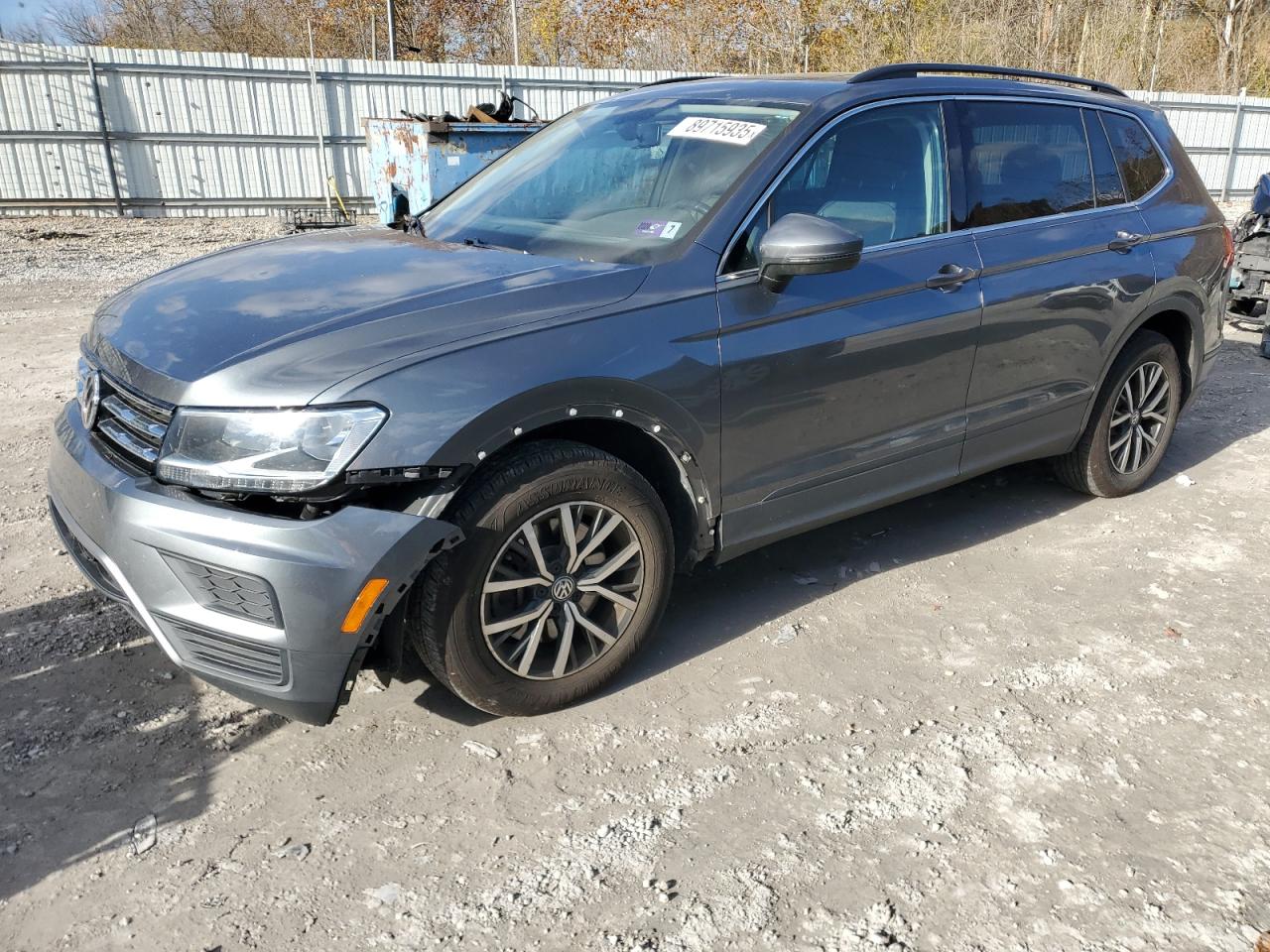 VOLKSWAGEN TIGUAN SE