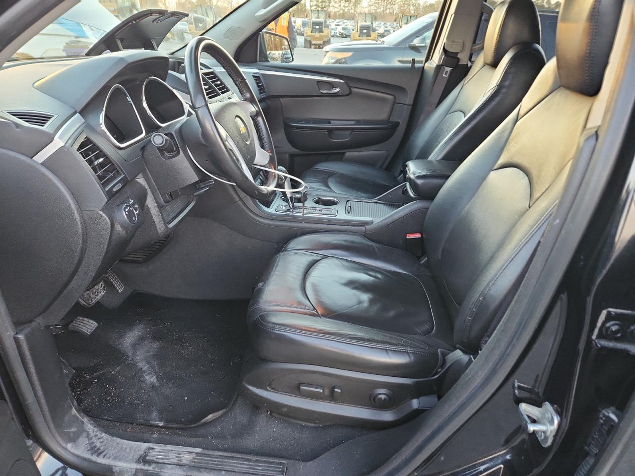 CHEVROLET TRAVERSE LT