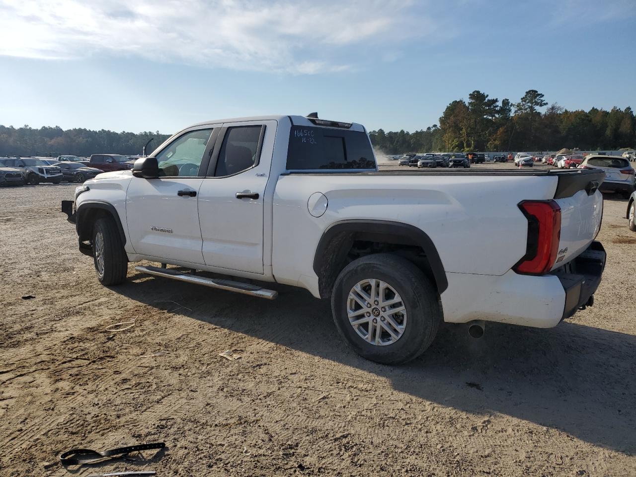 TOYOTA TUNDRA DOUBLE CAB SR