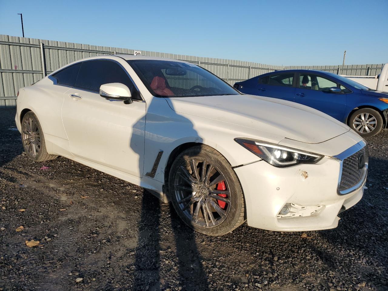 INFINITI Q60 RED SPORT 400