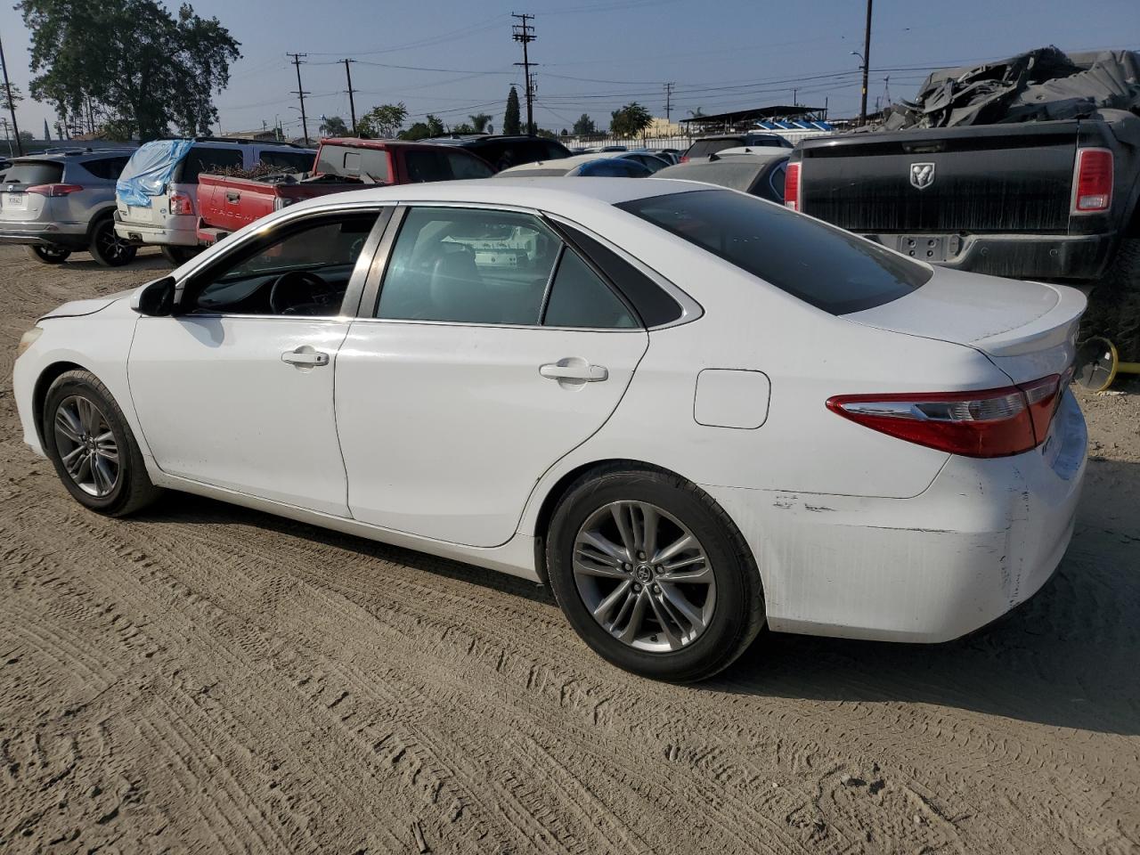 TOYOTA CAMRY LE